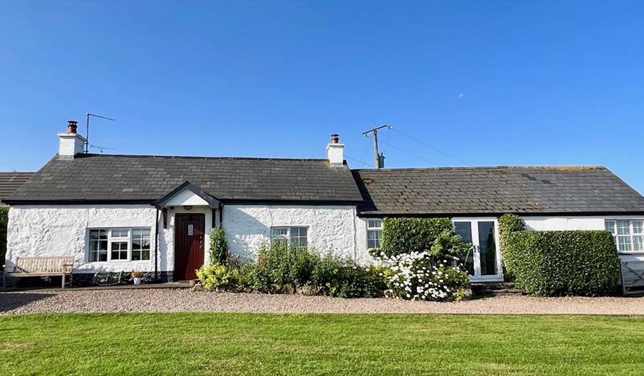 Tornaroan Cottage