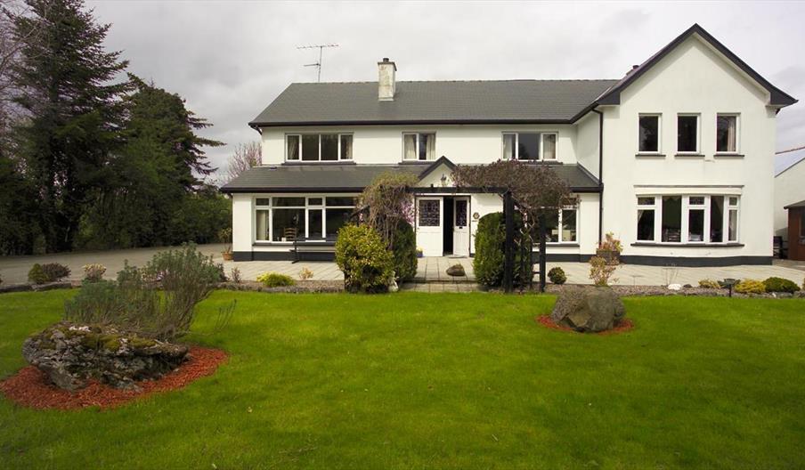 Arch House - Tullyhona, Florencecourt