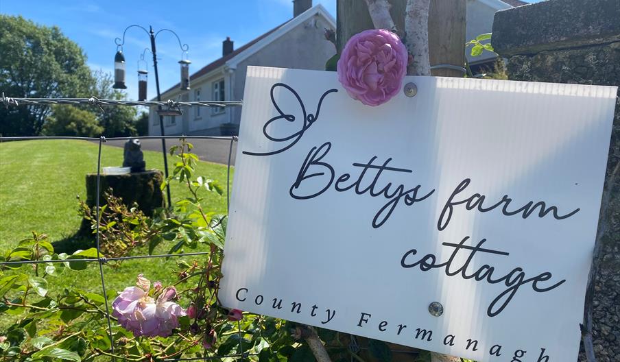 Betty's Farm Cottage