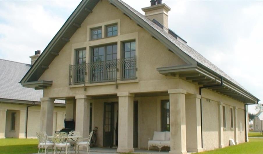 photo off the front off the house