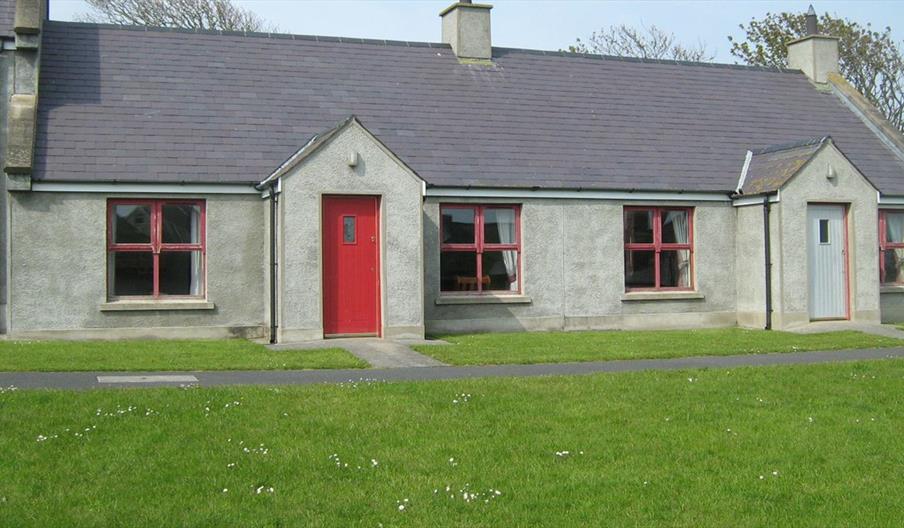 Cornmill Quay Cottages- Seefin Cottage
