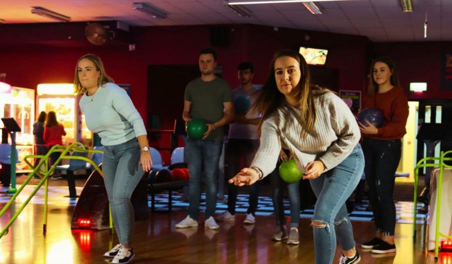 dundonald ice bowl bowling 2