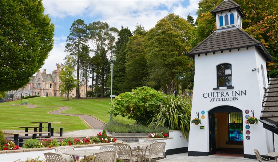 Cultra Inn 1