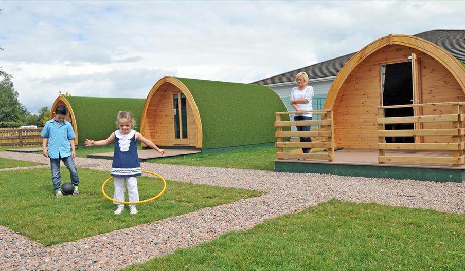 Kinnego Marina Caravan Park glamping pods