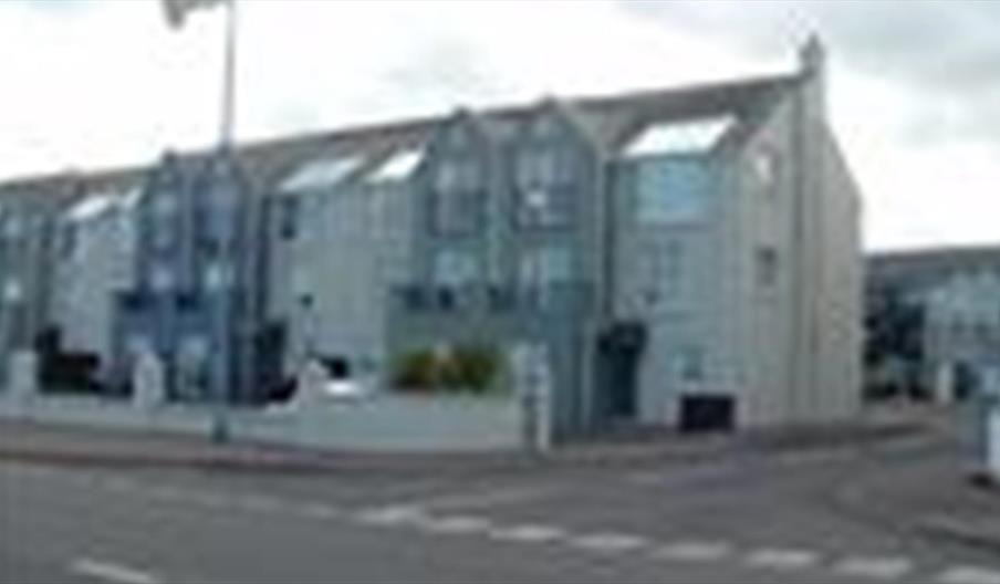 Old Castle Court Apartments