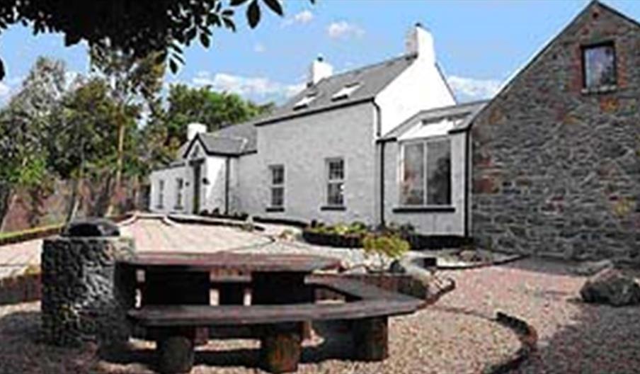 Glassdrumman Cottage outdoor seating