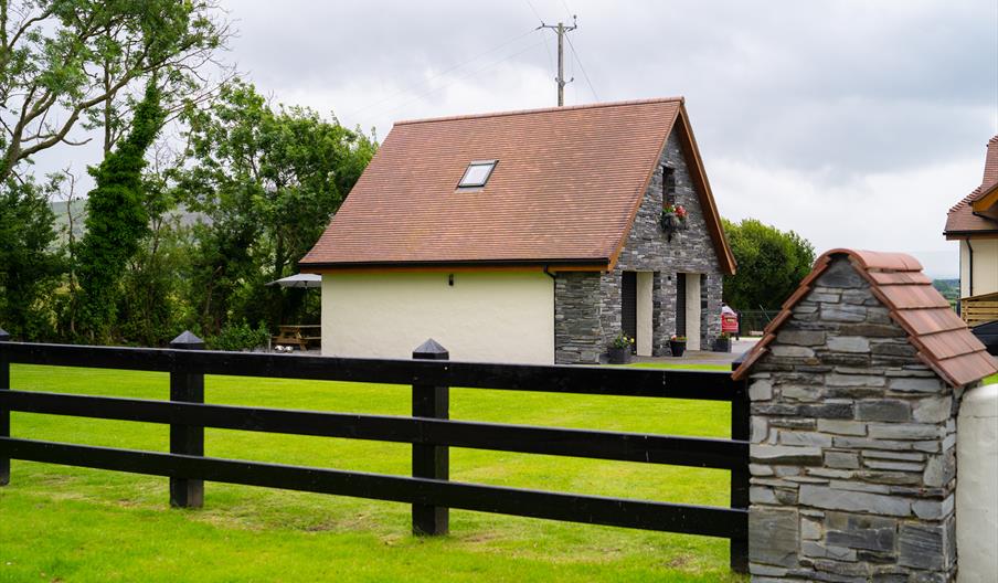 Cherry Tree Apartment